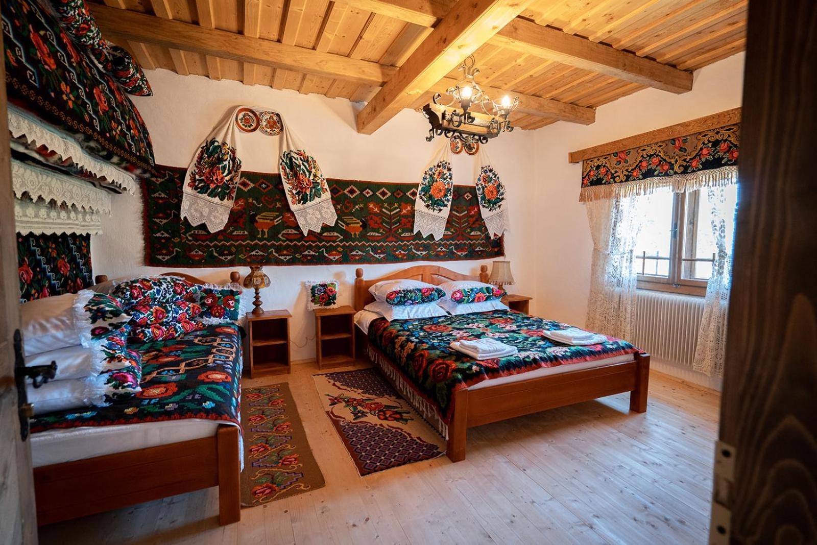Casa Veche Breb Hotel ภายนอก รูปภาพ